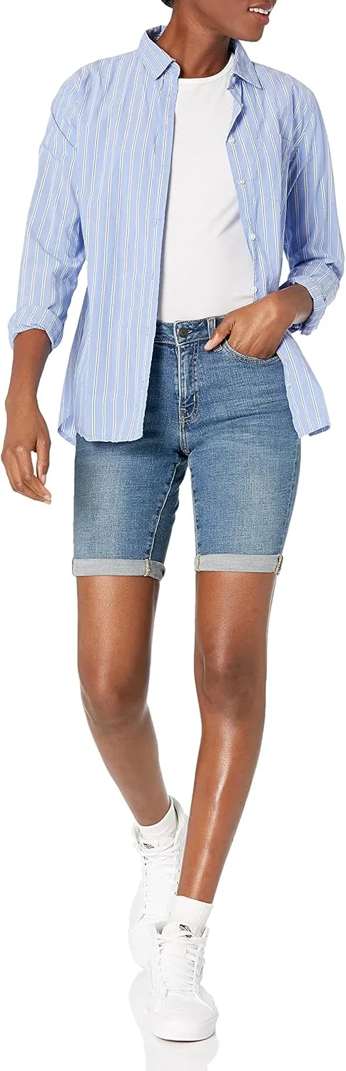Amazon Essentials Women's Mid-Rise Slim fit Denim Bermuda Shorts with Pockets