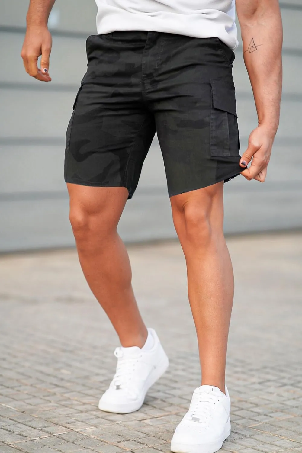 GINGTTO Mens Slim Fit Shorts Plaid Chino Short Tapered Leg Skinny Stretch