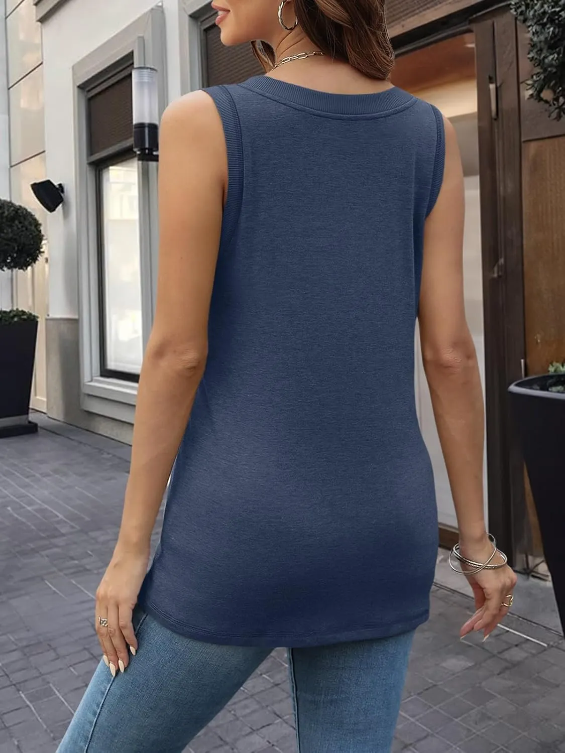 LILLUSORY Women Tank Tops 2025 V Neck Sleeveless Summer Top Casual Dressy Shirts Trendy Outfits Fashion Clothes
