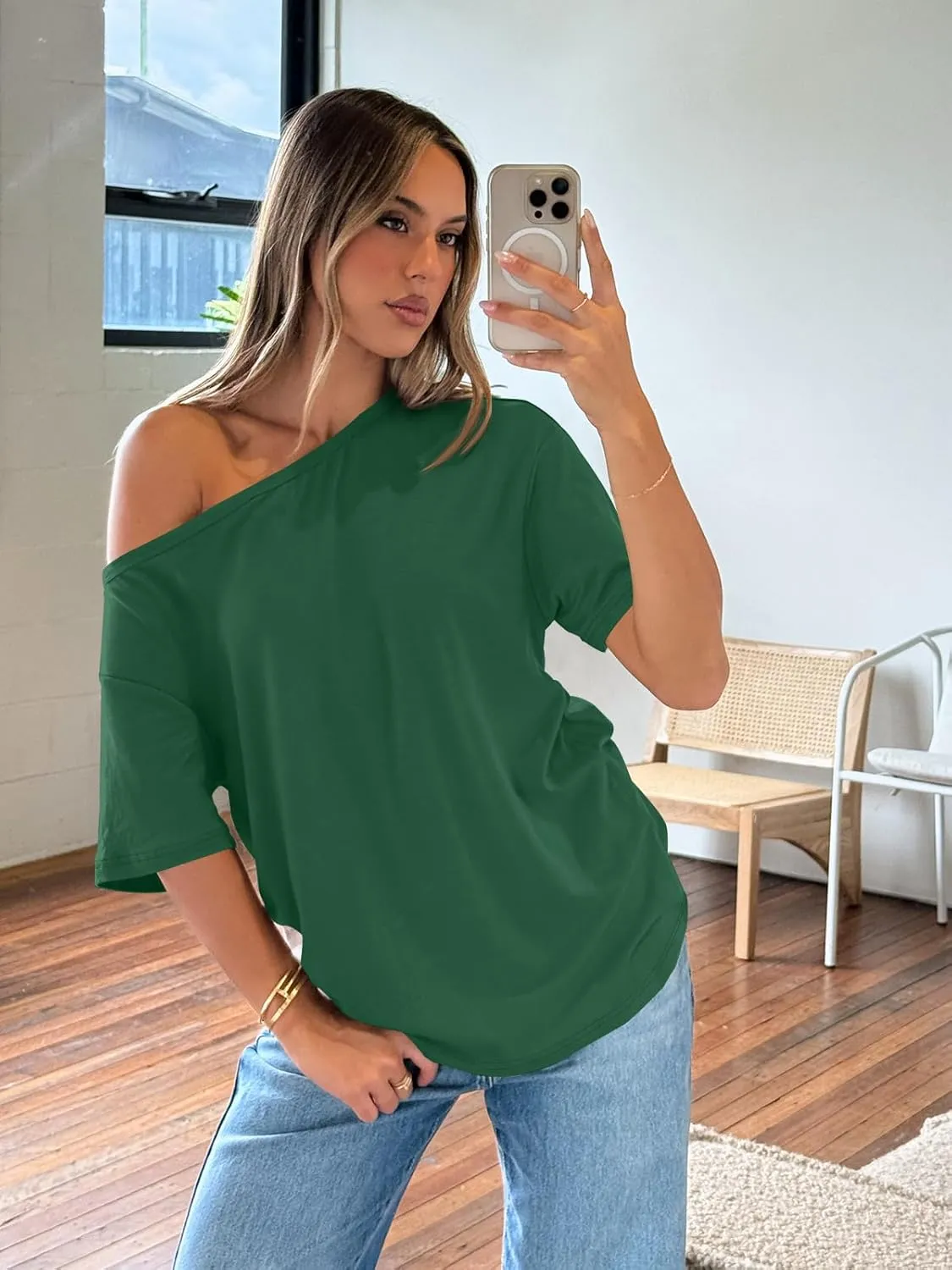Trendy Queen Womens Off The Shoulder Tops Oversized T-Shirts Short Sleeve Tees Summer 2025 Casual Spring Fashion Clothes