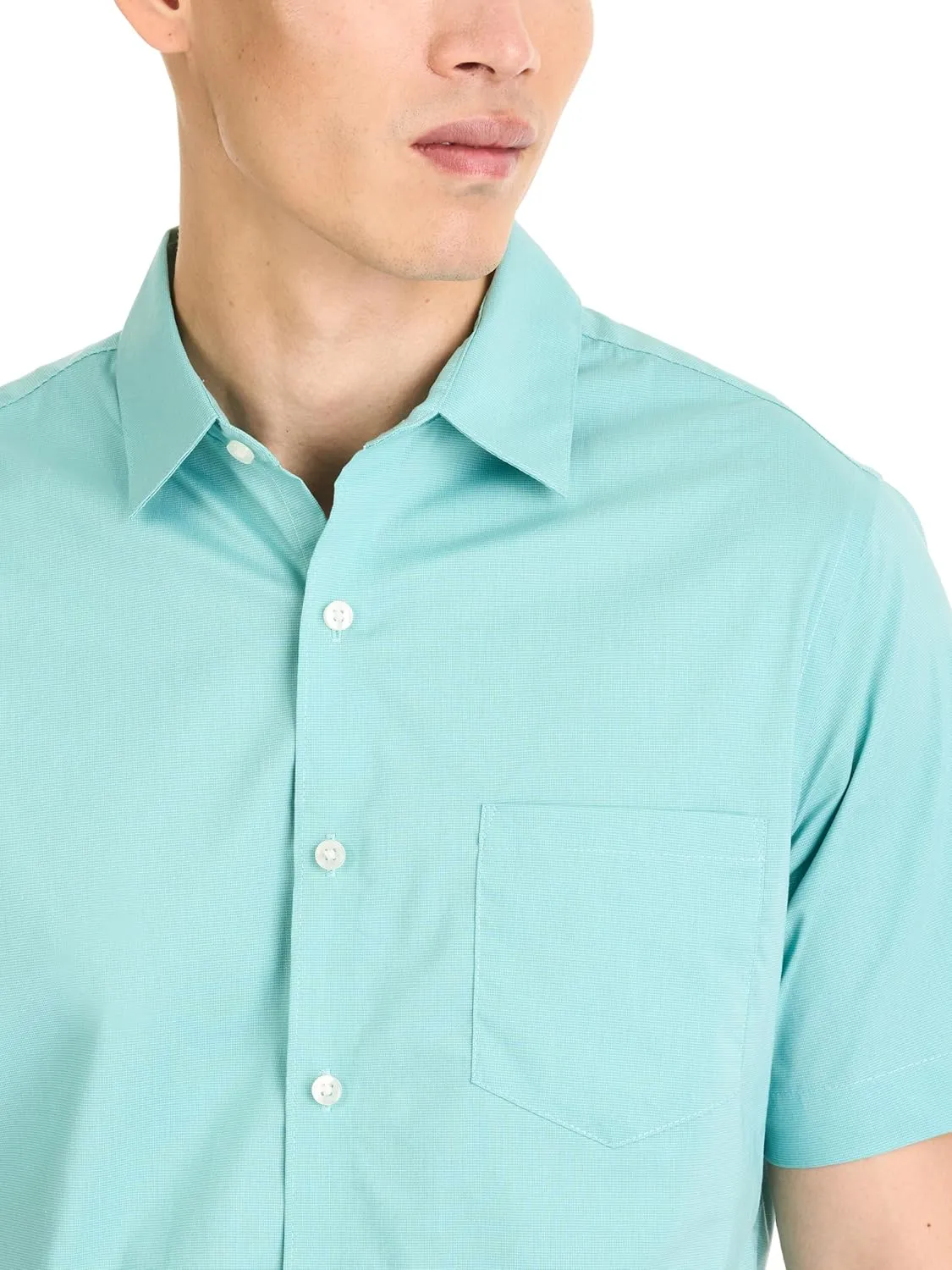 Van Heusen Men's Essential Woven Solid Short Sleeve Button Up
