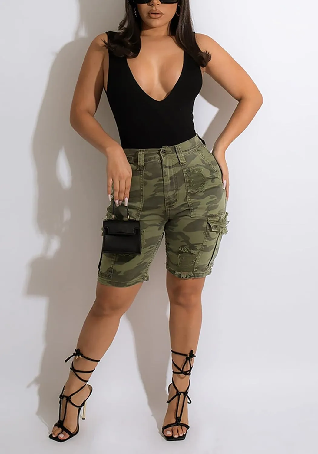 Voghtic Womens Camo Cargo Shorts High Waisted Casual Trendy Summer Army Fatigue Short Jeans Loose Fit Workout Short Pants