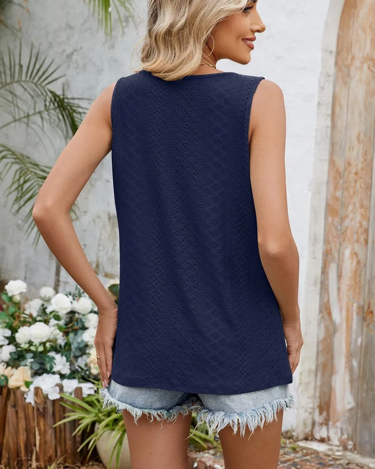 Womens Casual Summer Tank Tops 2025 Sleeveless Business Work Shirts Loose Fit Trendy Tops Flowy Clothes Outfits